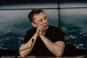 Musk Says Twitter Deal on Hold
